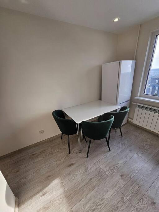 Grazus Ir Ramus Butas Jonavoje * Jonava